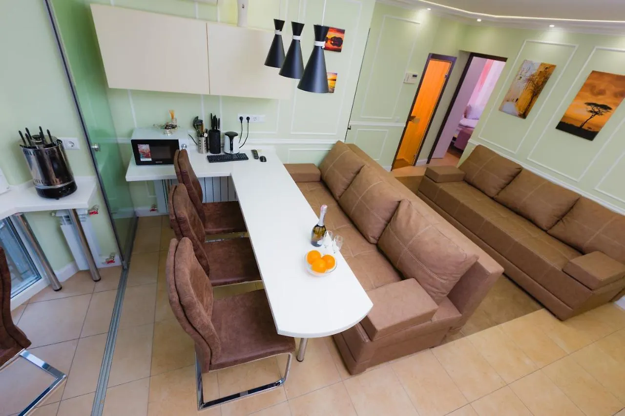 Apartment Hammam , Big Jacuzzi ,Sauna , 2 Bedroom , Khrechatik Kyiv Ukraine