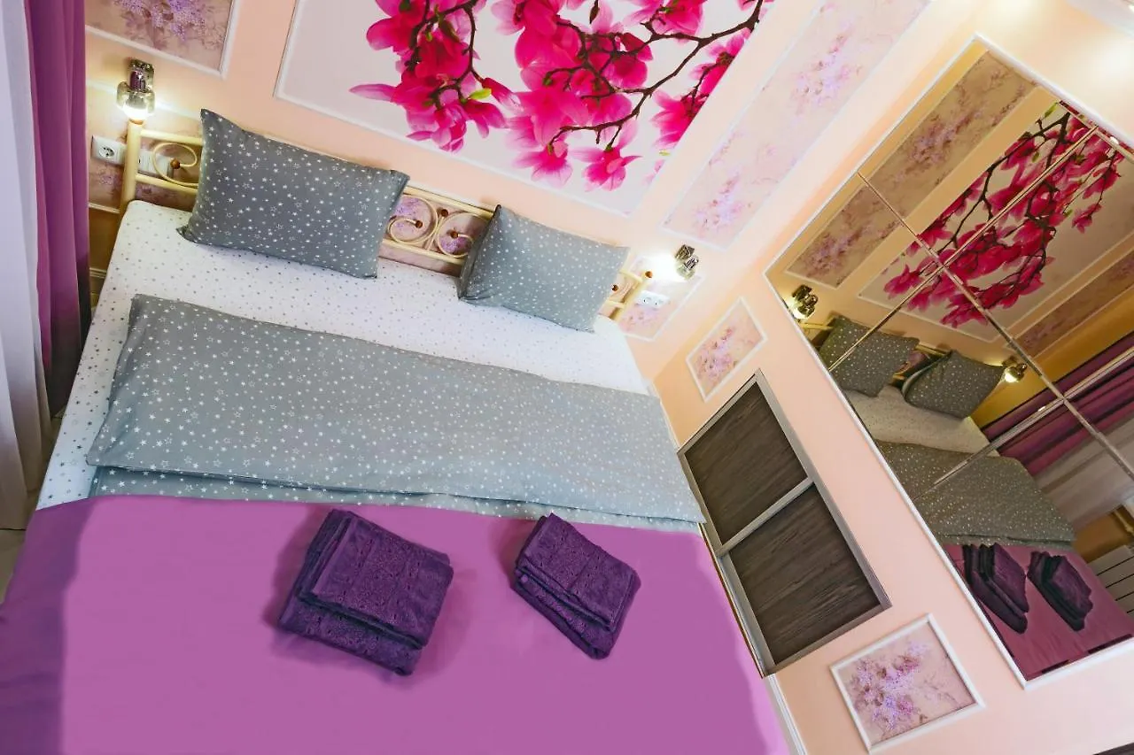 Hammam , Big Jacuzzi ,Sauna , 2 Bedroom , Khrechatik Kyiv 0*,